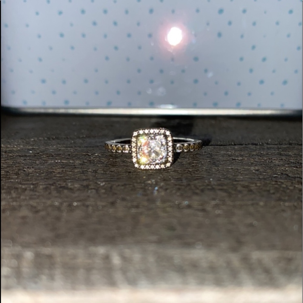 Pandora Square Sparkle halo ring